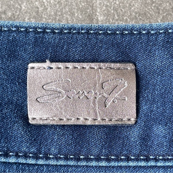 Seven7 High Rise Skinny Booty-Shaper Dark Blue Jean Sz 4 - Picture 9 of 10